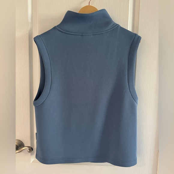 Varley Magnolia Half-Zip Tank - Picture 6 of 11